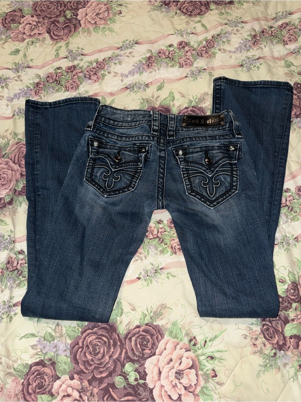 Rock Revival low rise bootcut jeans in navy blue size 25’